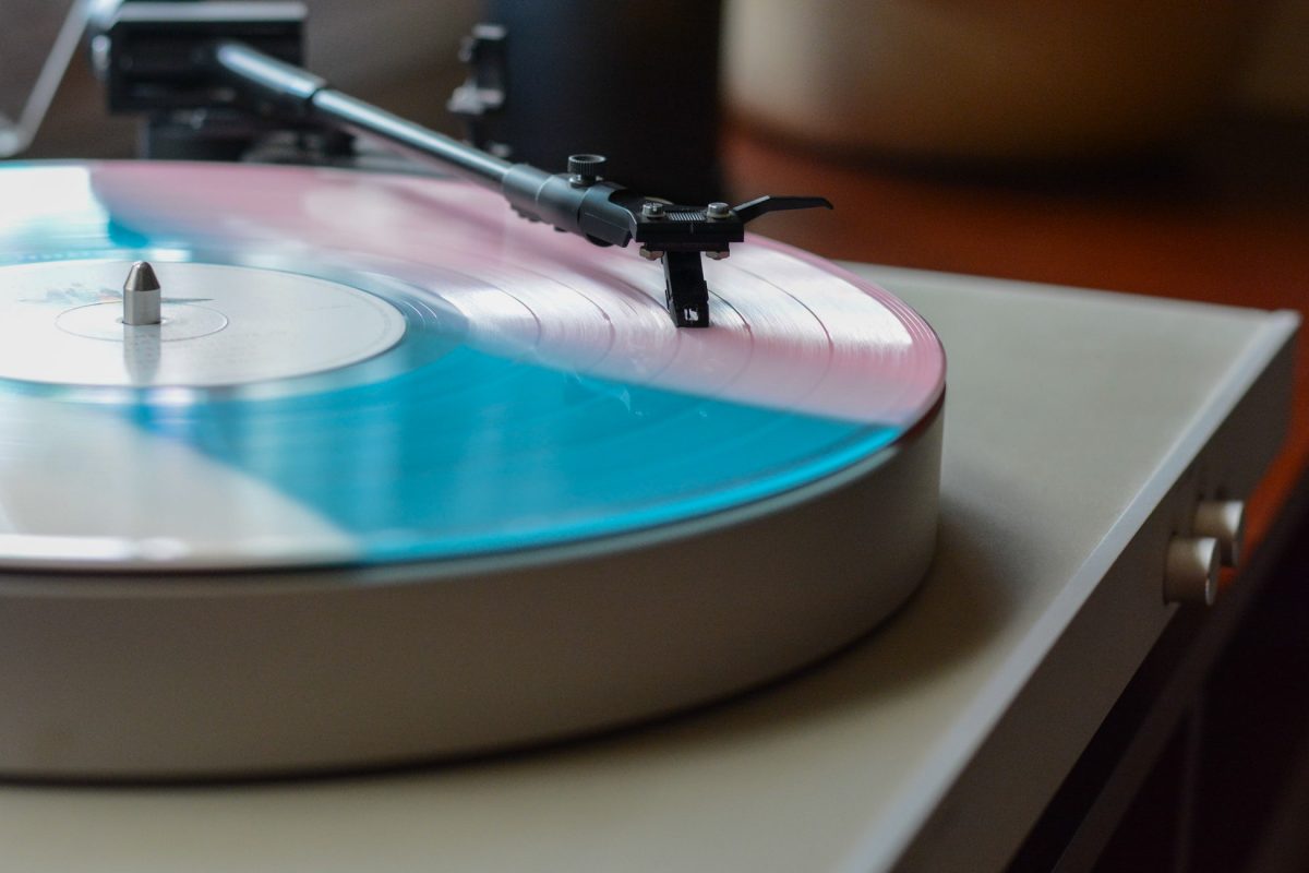 Vinyl Record Player as Wedding Gifts Idea
