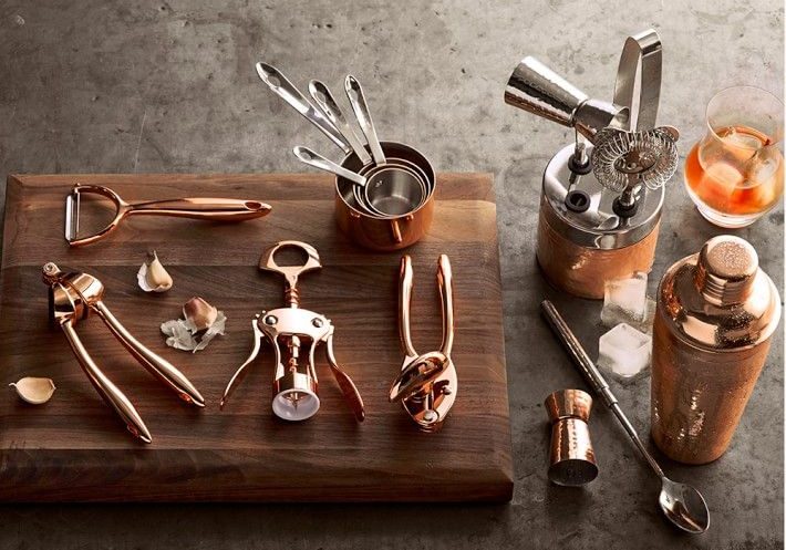 Bar Set as a Wedding Gifts Idea