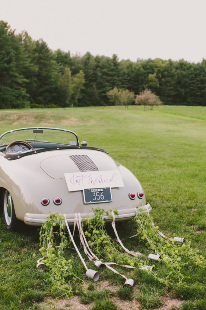 tin can wedding car decoration