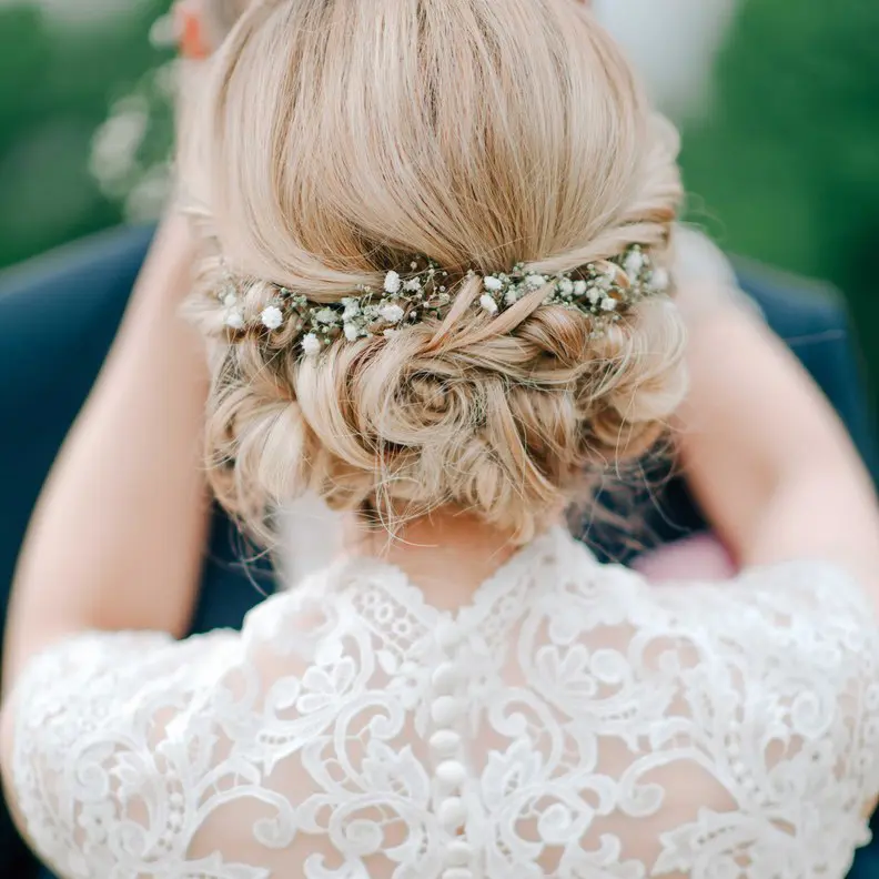 Wedding Hairstyle in Wedding Checklist process