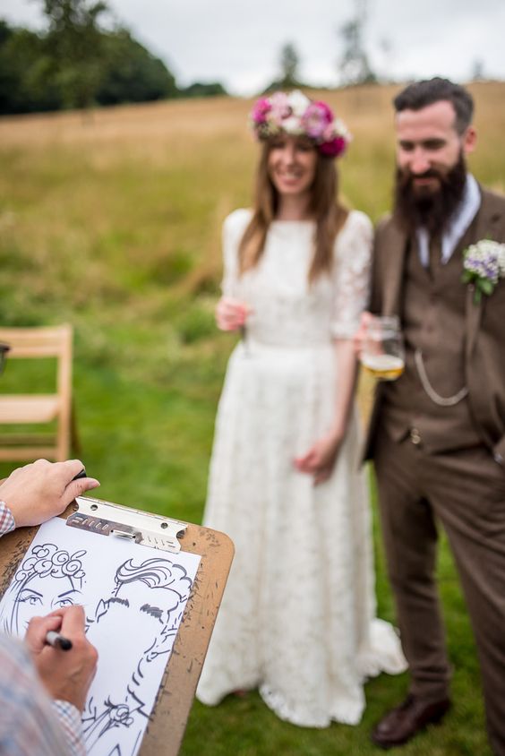 Wedding caricaturist in Wedding Checklist process