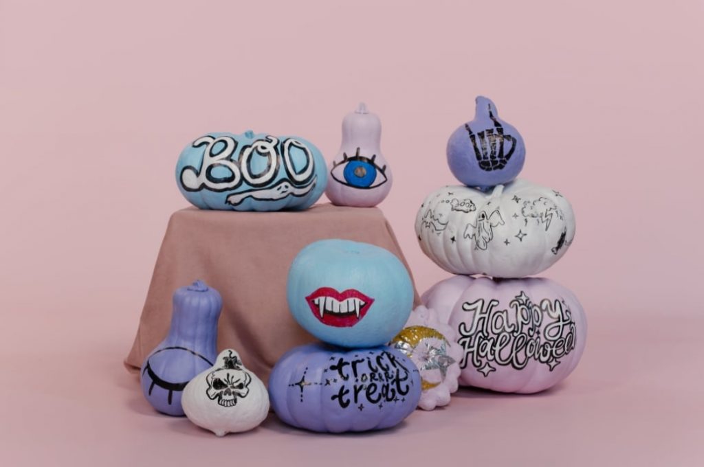 20 Unique Ways to Celebrate Halloween During Lockdown 👻