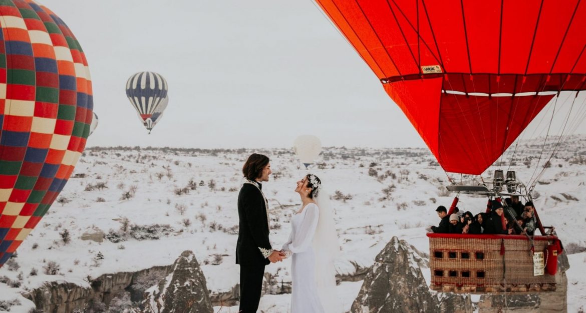 The Ultimate Guide To Having A Winter Wedding