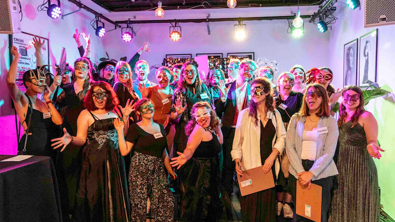 murder mystery for corporate party