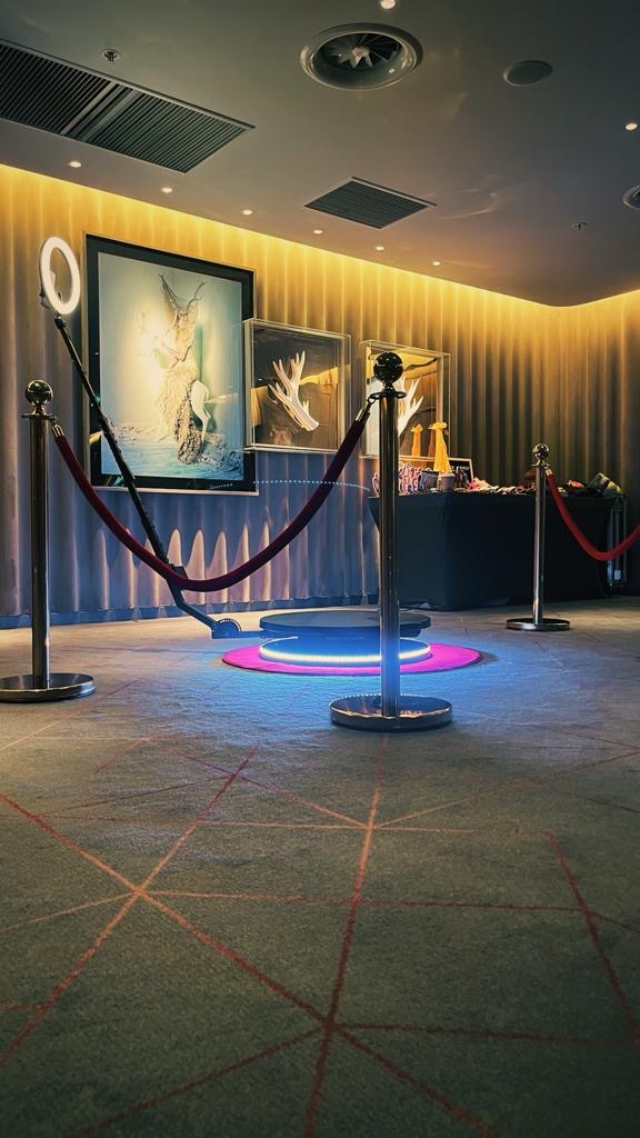 Capture Every Angle & Every Moment with 360 Video Booth