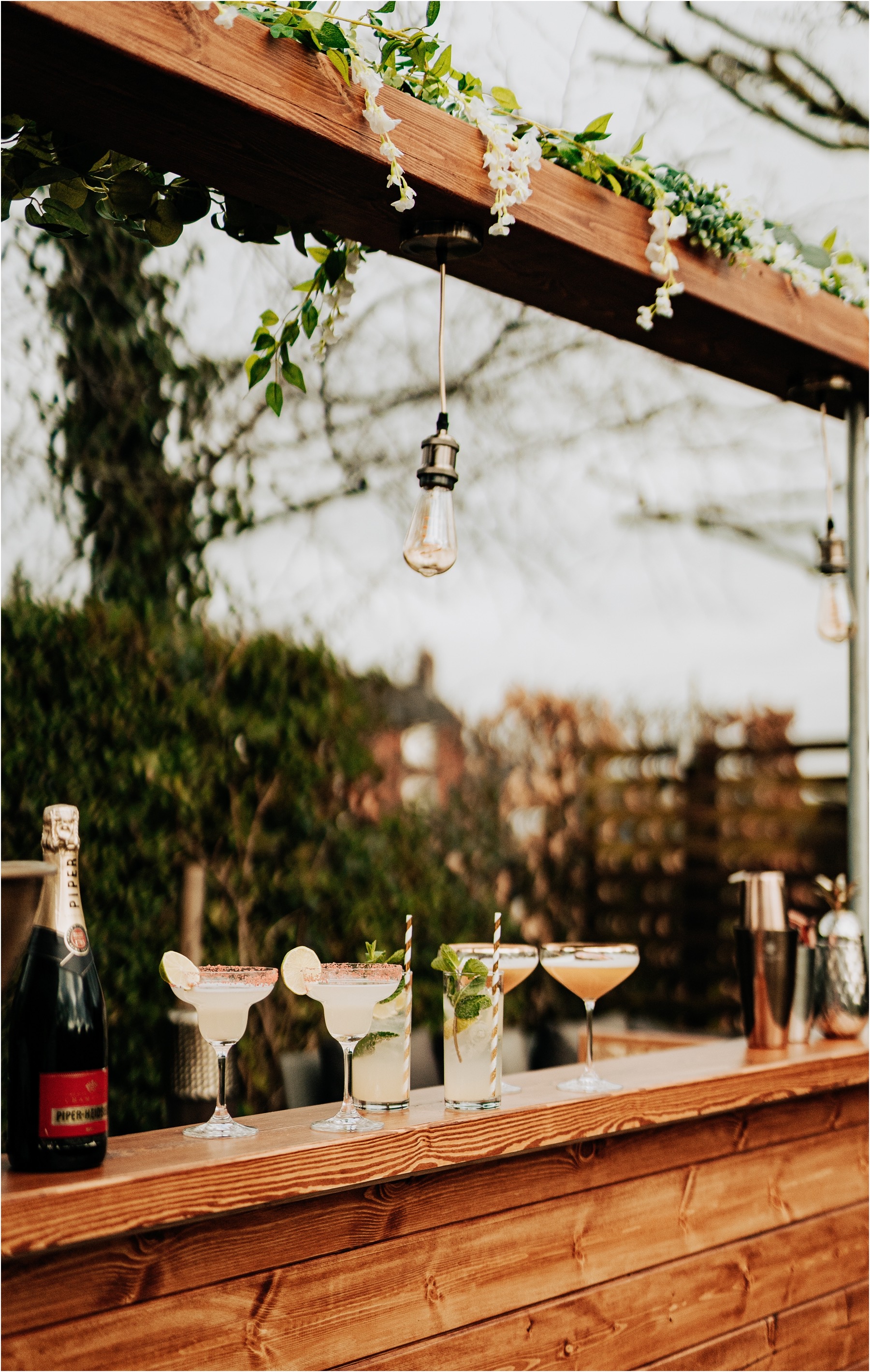 Unlimited Delicious Freshly Prepared Cocktails & Mocktails