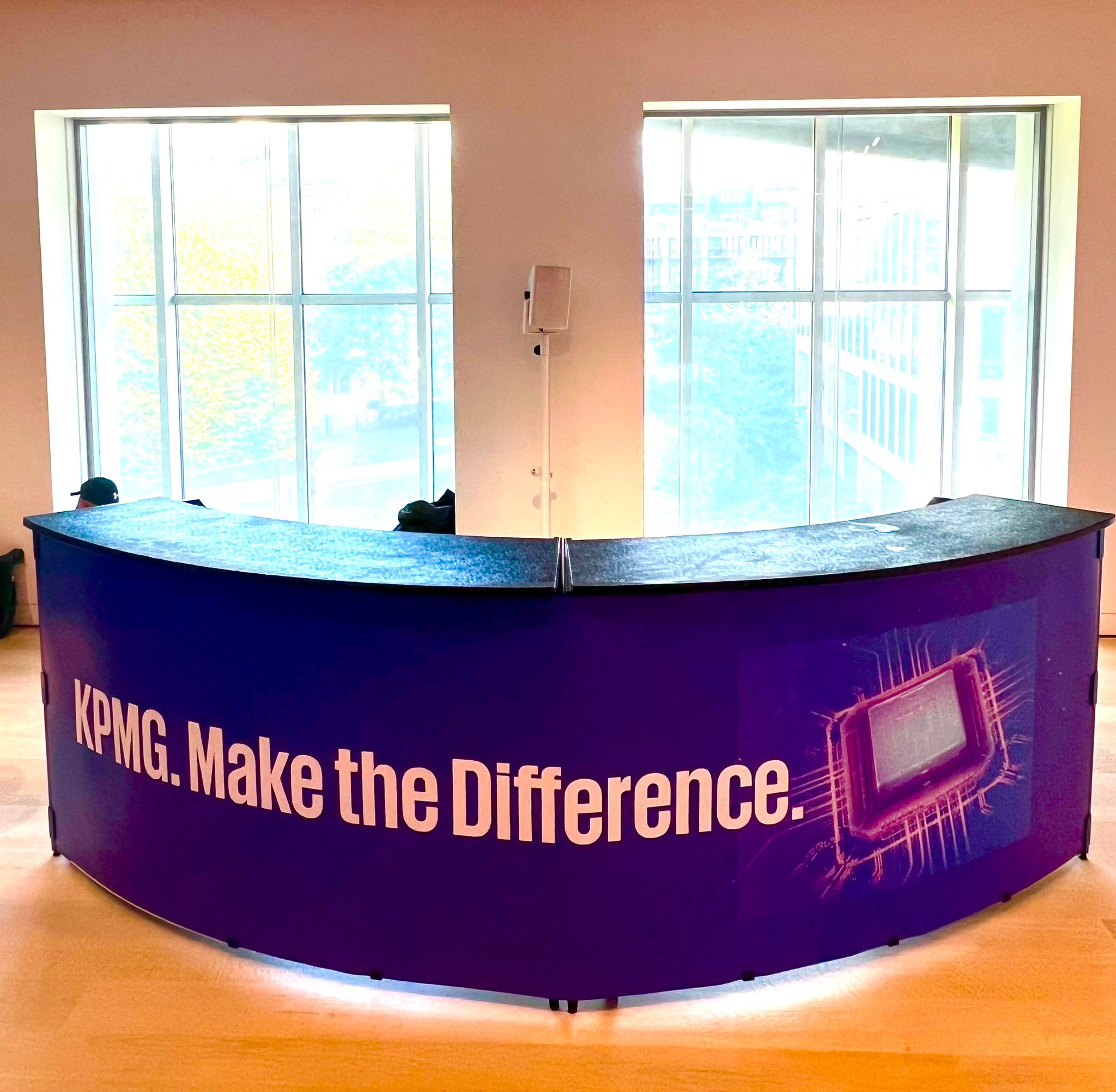 Unlimited Drinks & Bespoke Bar Covers