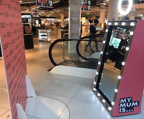 Fun & Luxurious Magic Mirror Selfie Booth