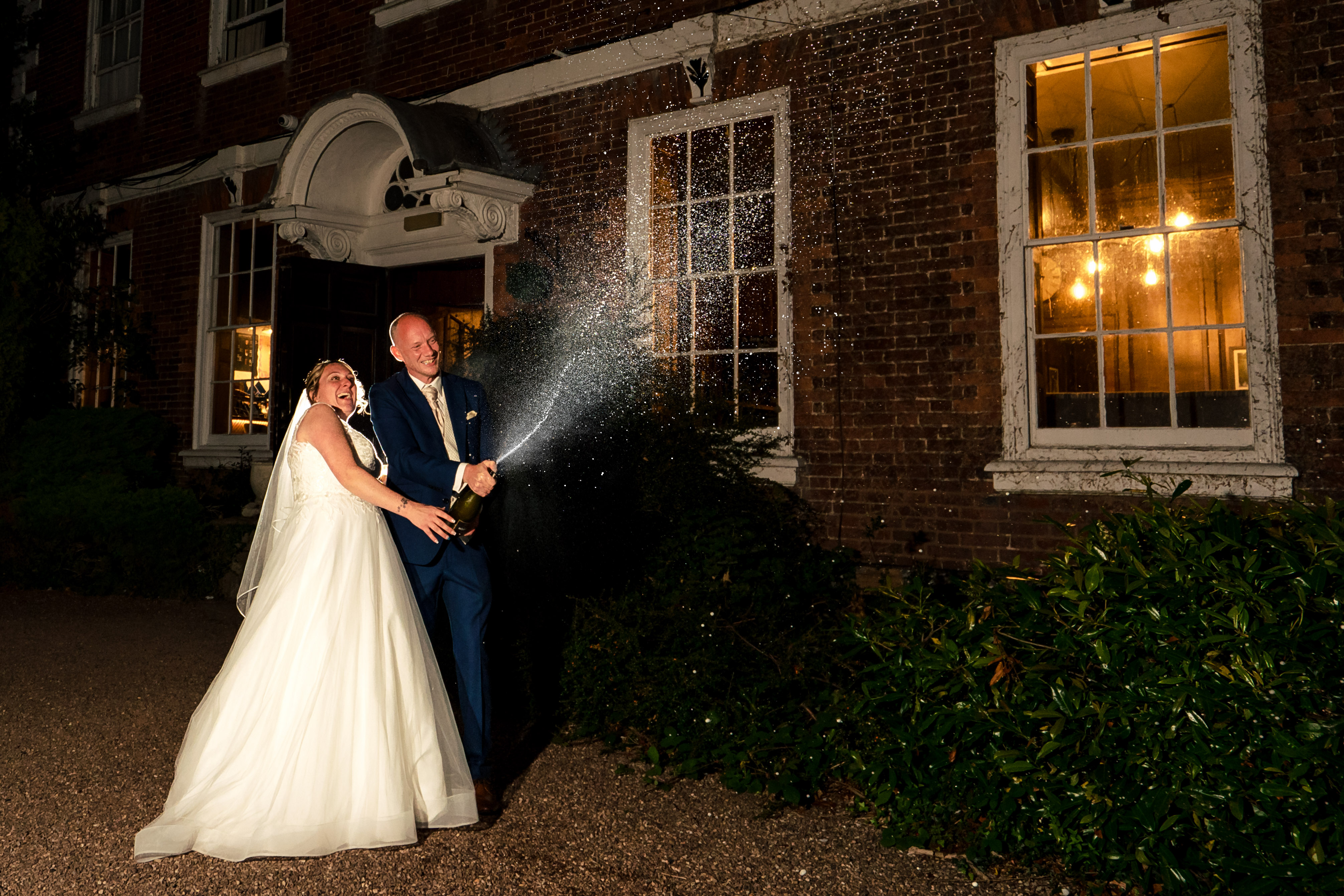 Luxury Creative & Documentary Wedding Photography