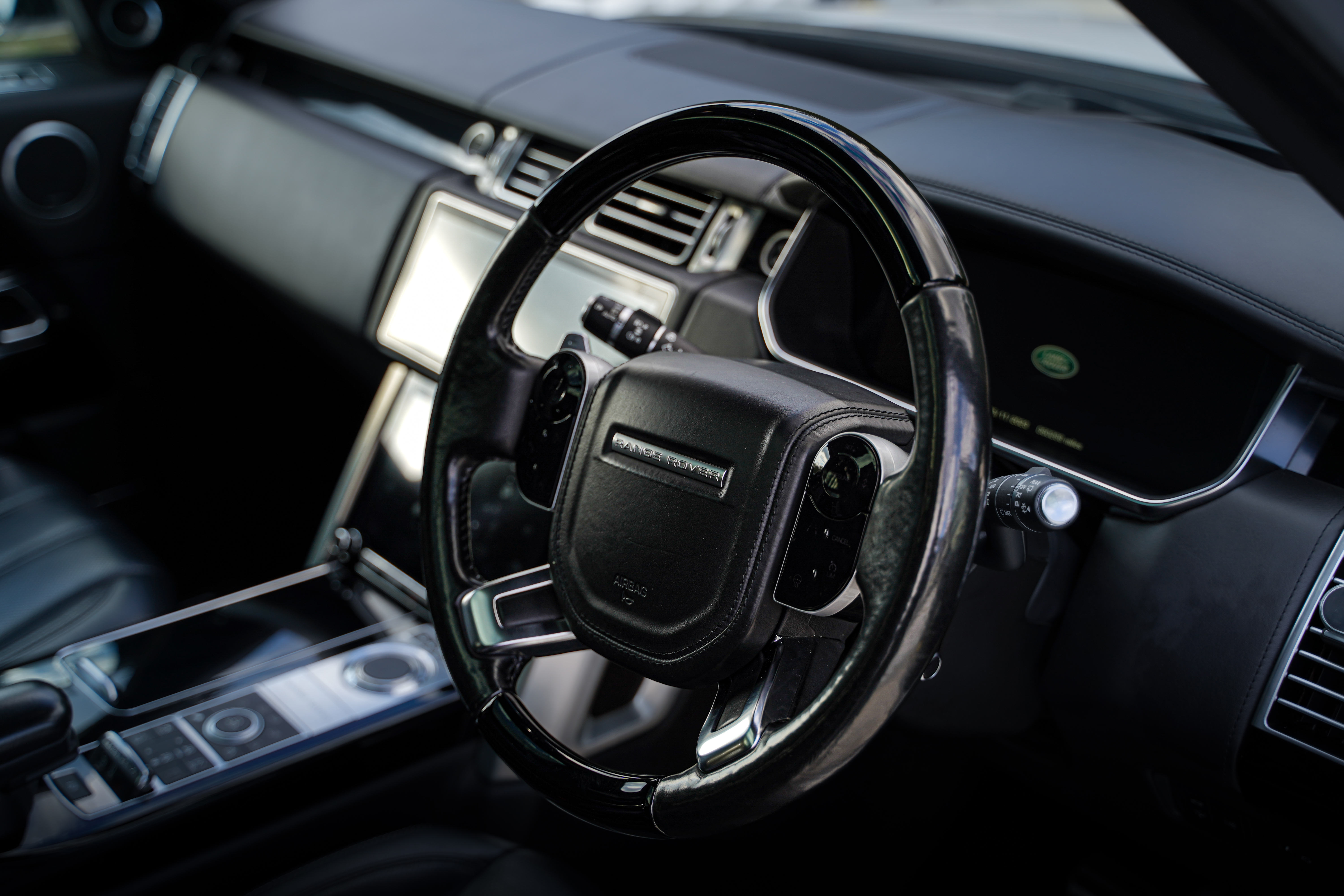 Range Rover Autobiography LWB White