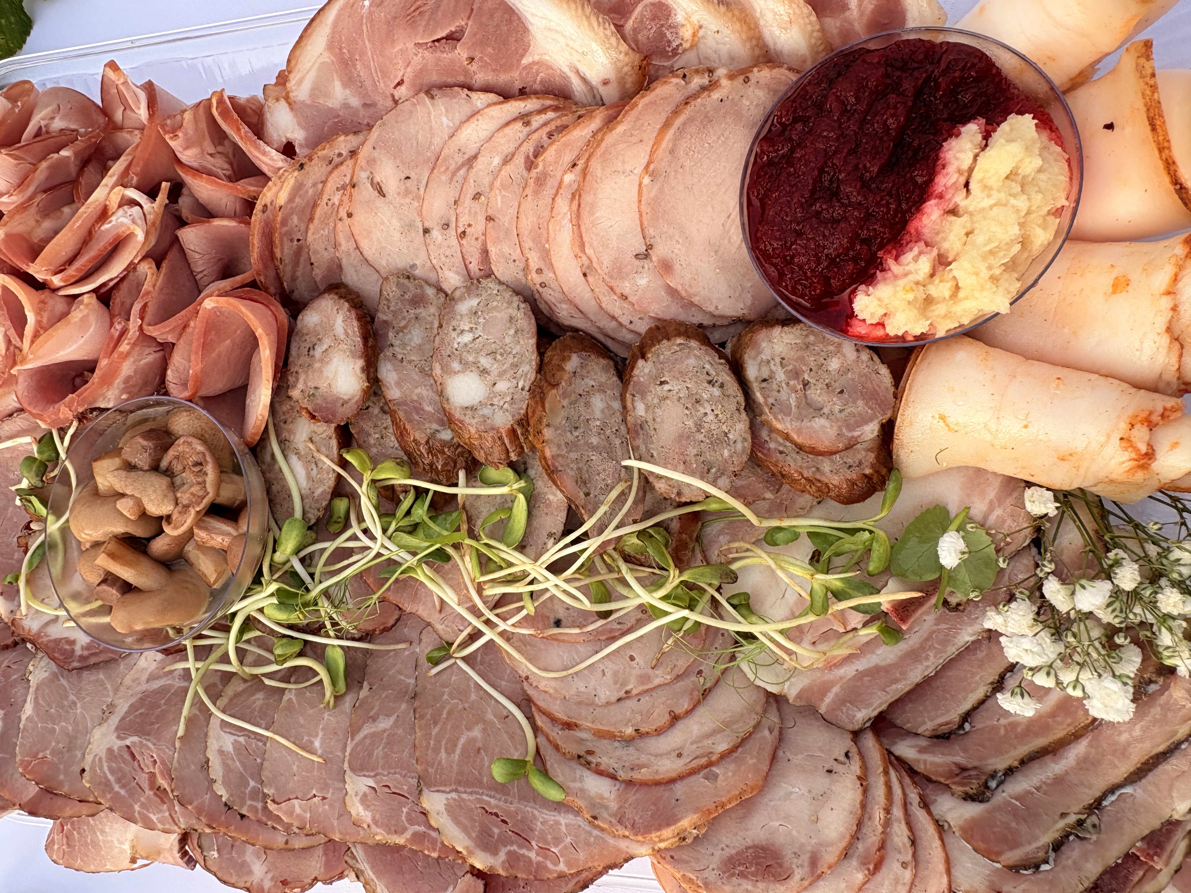 Luxury Grazing Table – Perfect for Weddings, Parties & Corporate Events