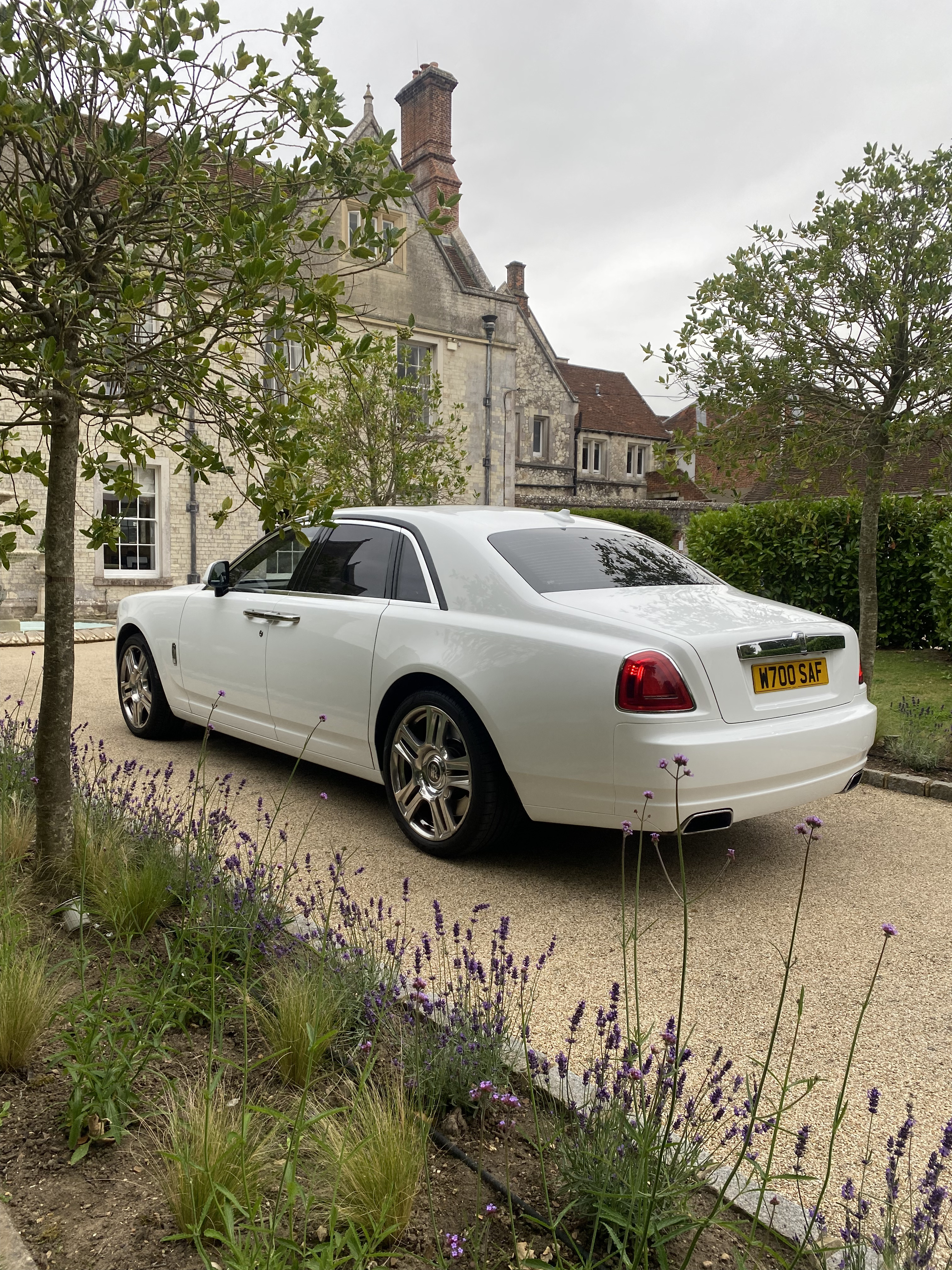 White Rolls Royce Ghost Series II