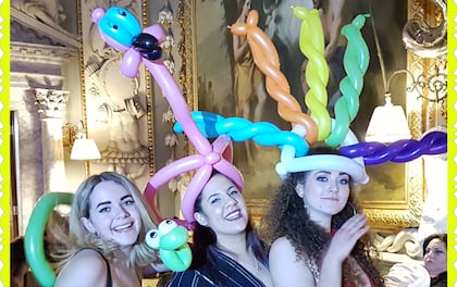 Amazing Balloon Twisting to Really Impress Your Guests