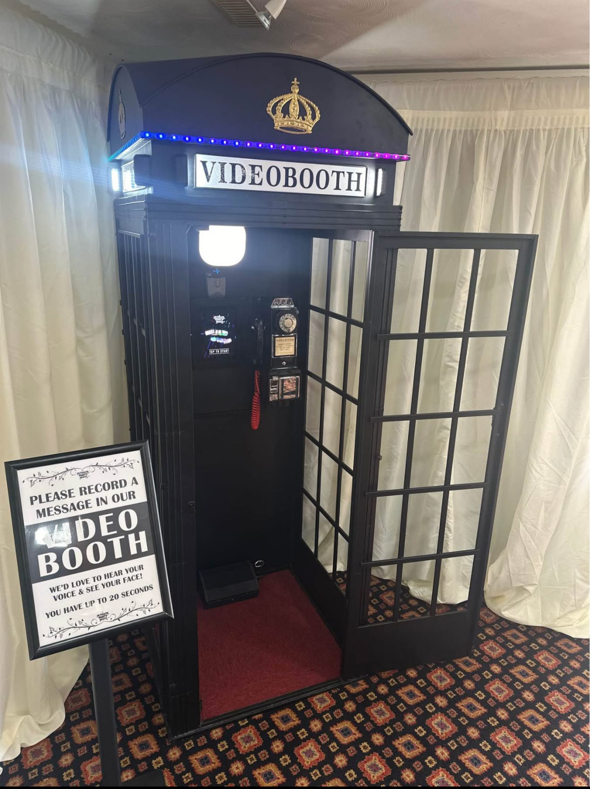 ✨ Next-Level Event Entertainment – The UK’s Only Videobooth!