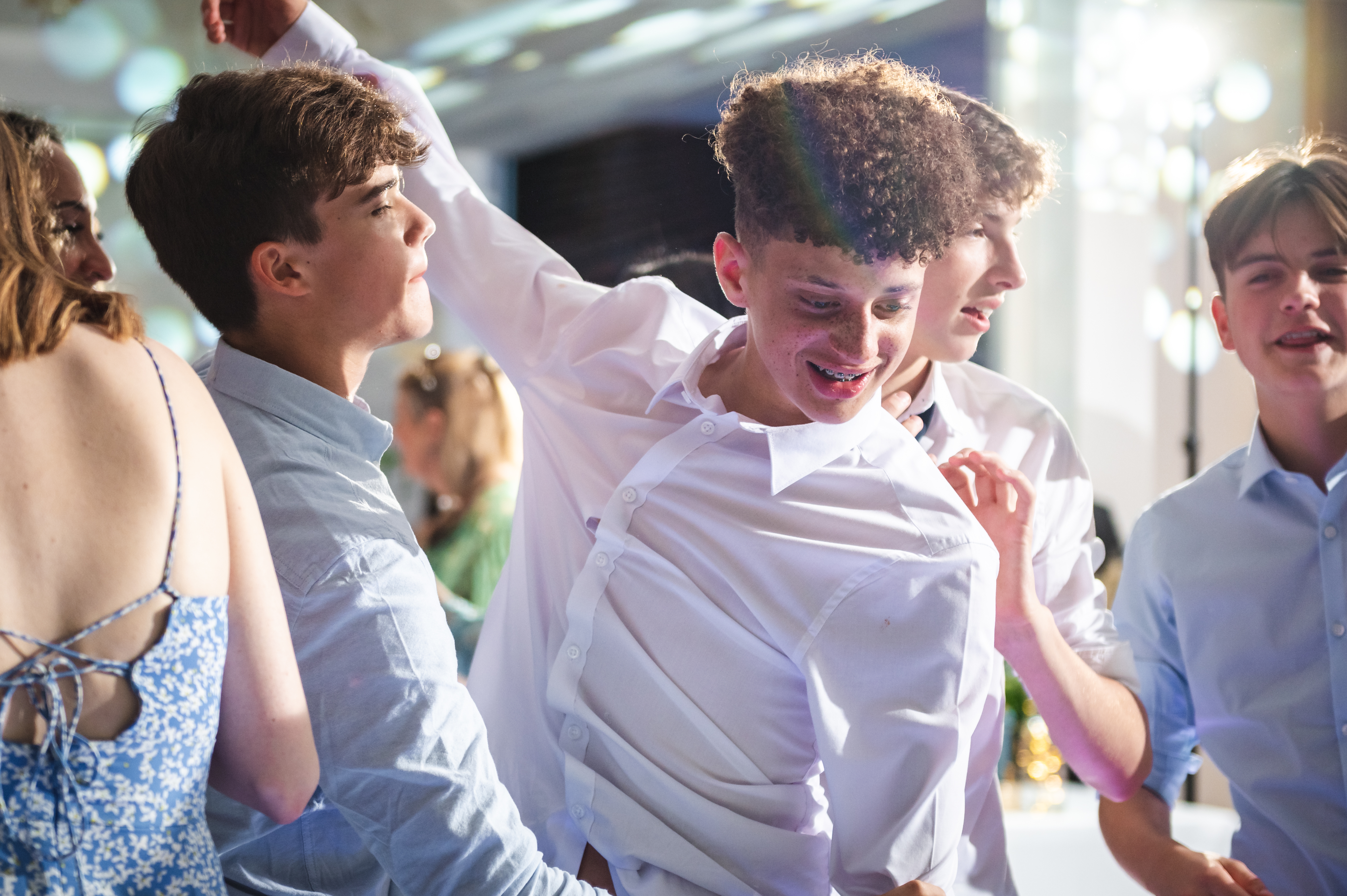 Experience, Style & Premium Quality by Tomasz