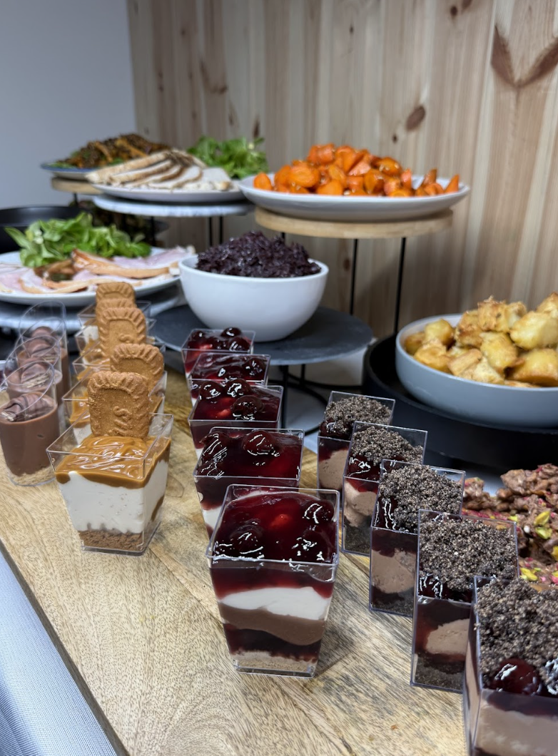 Celebrate The Season with our Festive Christmas Buffet 🎄