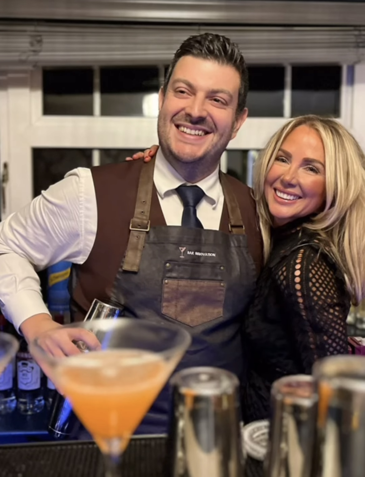 Elite Pour Perfection: Transform Your Event with Premier Mixologists