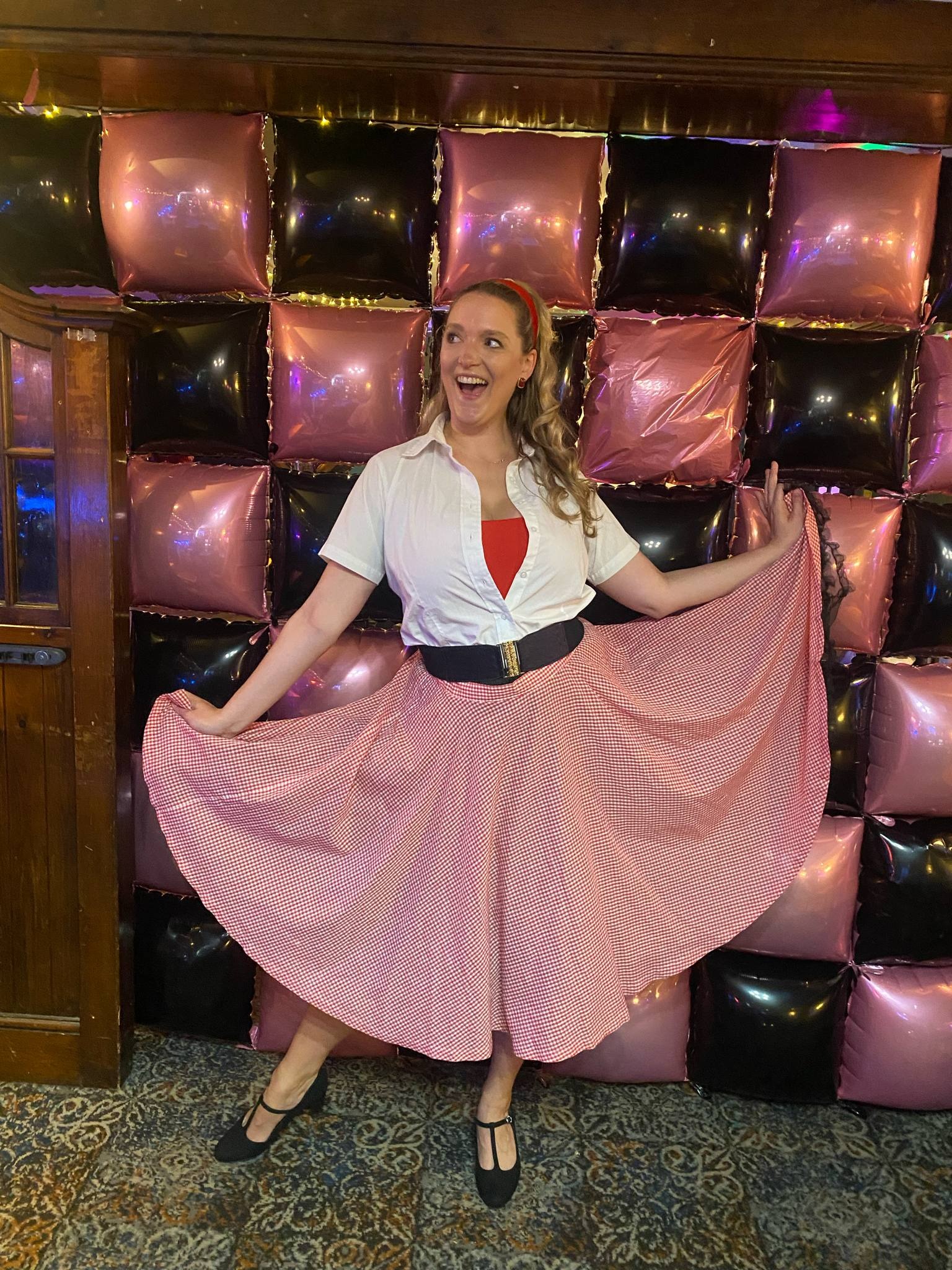 Versatile Vocalist for Your Event - Themed, Stylish or Pure Fun
