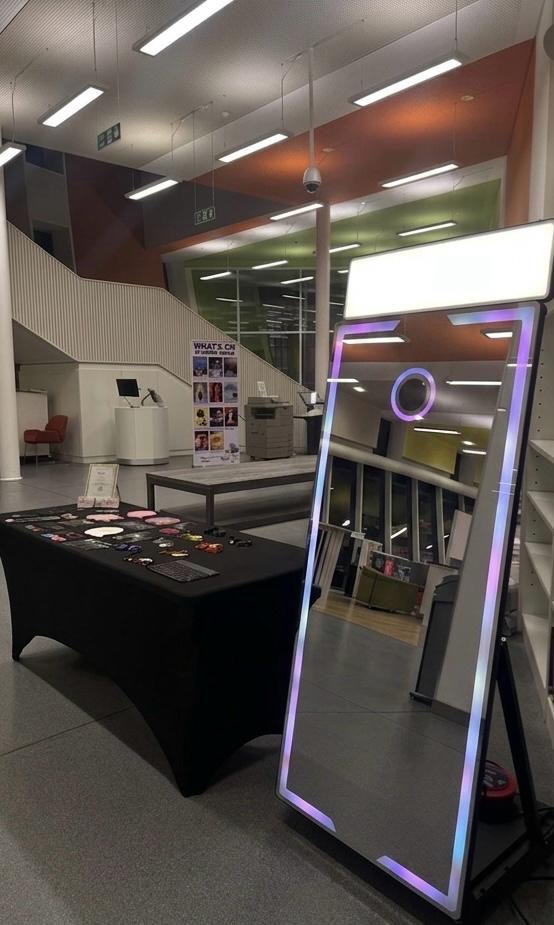 Mirror Selfie Booth | Custom Digital Screens & Instant Prints