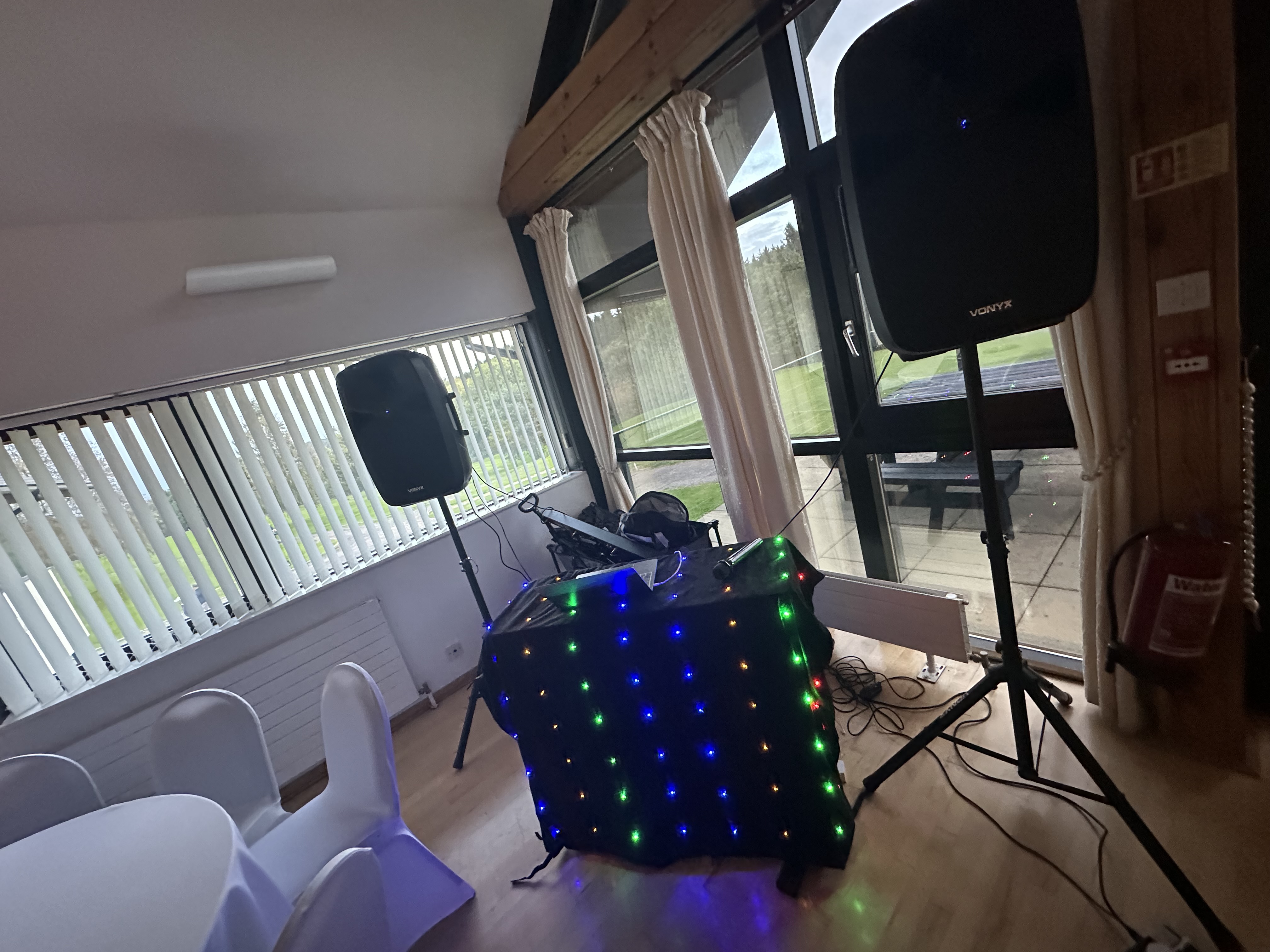 DJ Creates Unforgettable Events