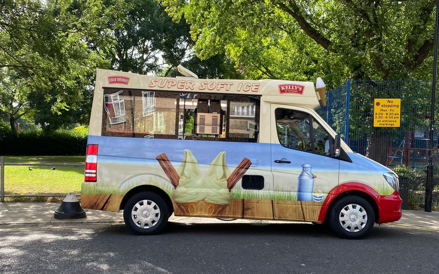 18 Best Ice Cream Vans Trucks for Hire in Surrey Instant