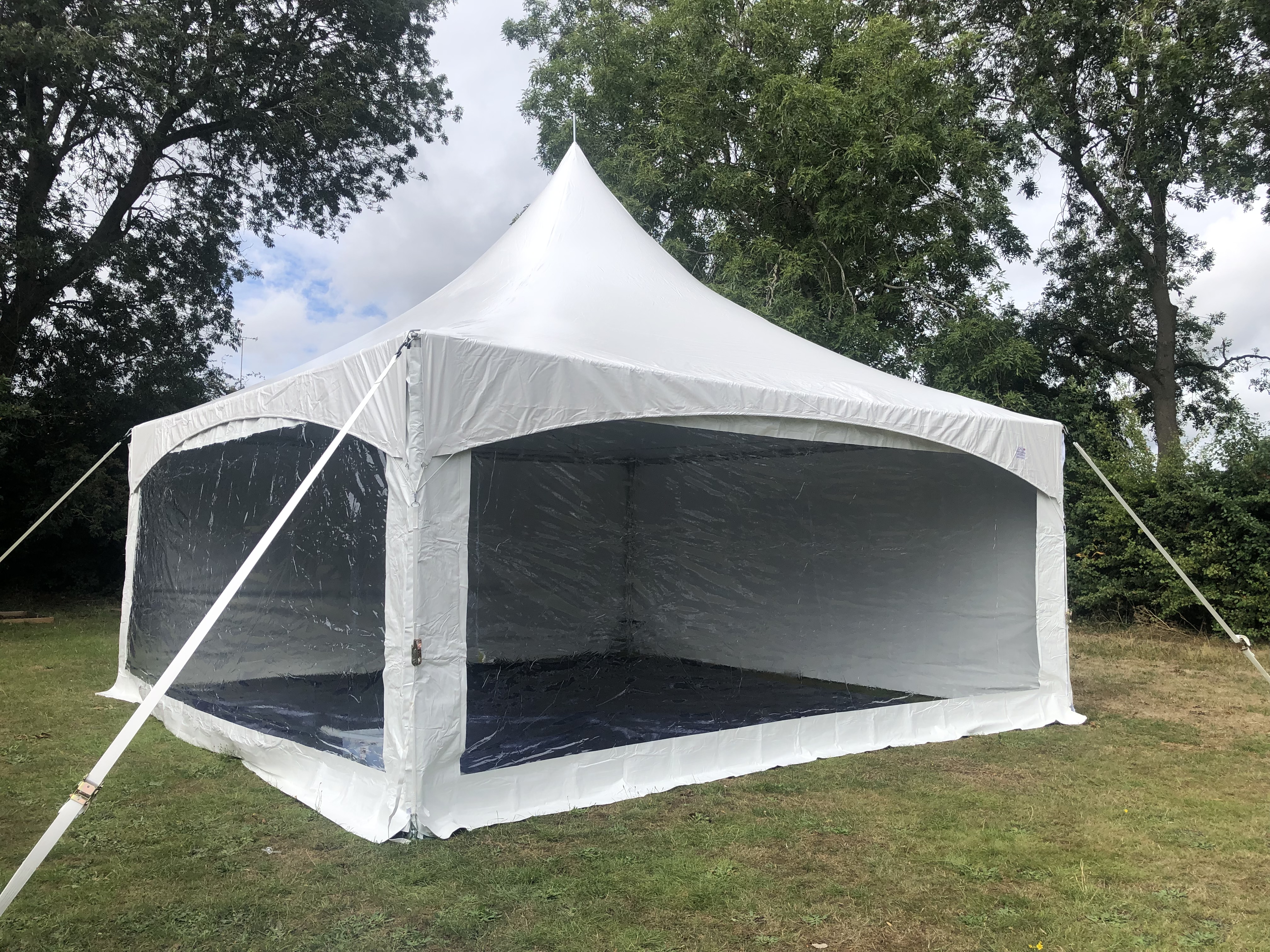 A Noble Shelter Awaits: 6x6m Pagoda Fit For Feasts, Fetes, Festivities
