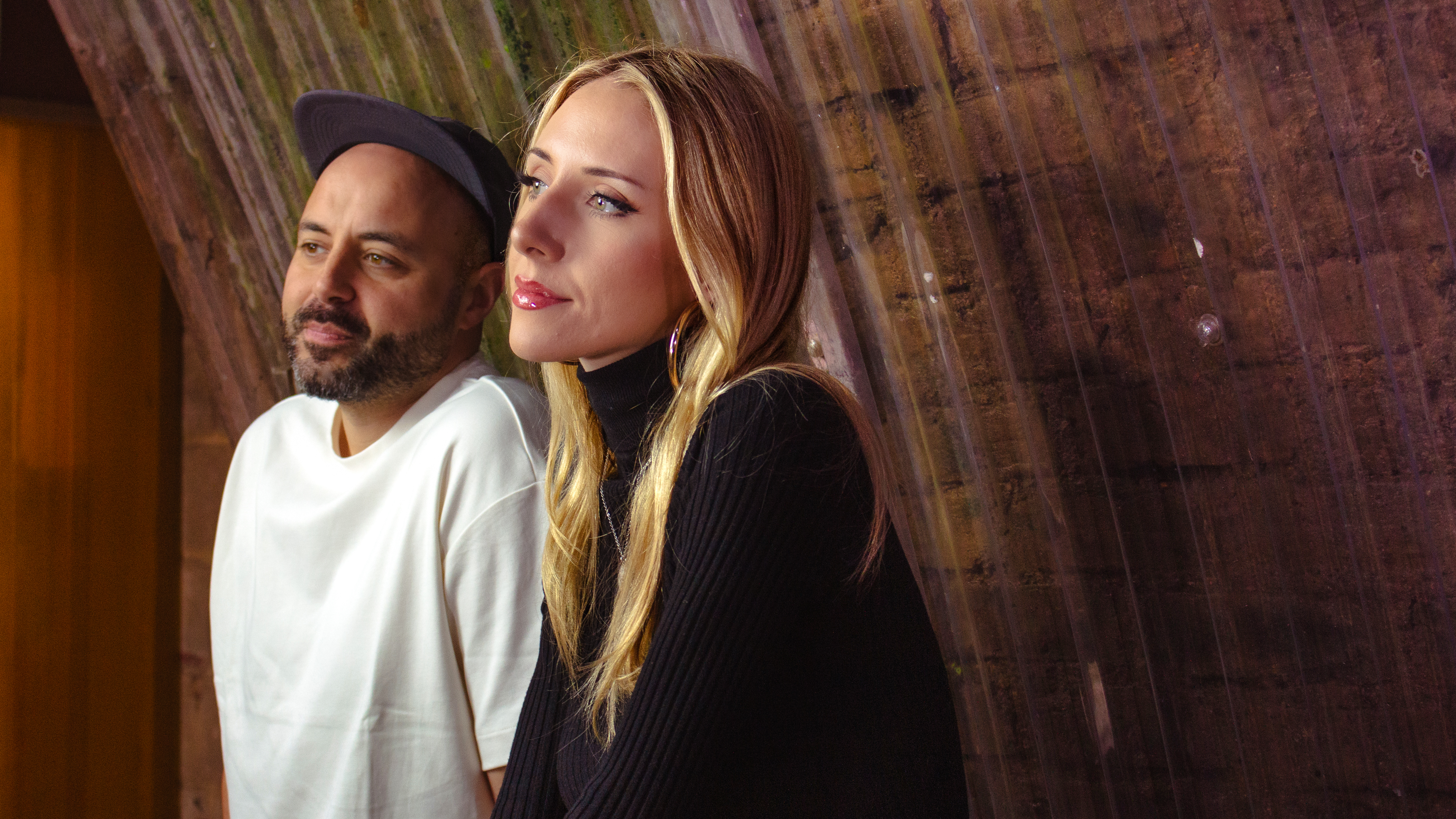 'Crystalline Duo' Play a Mix of Classic & Modern Covers