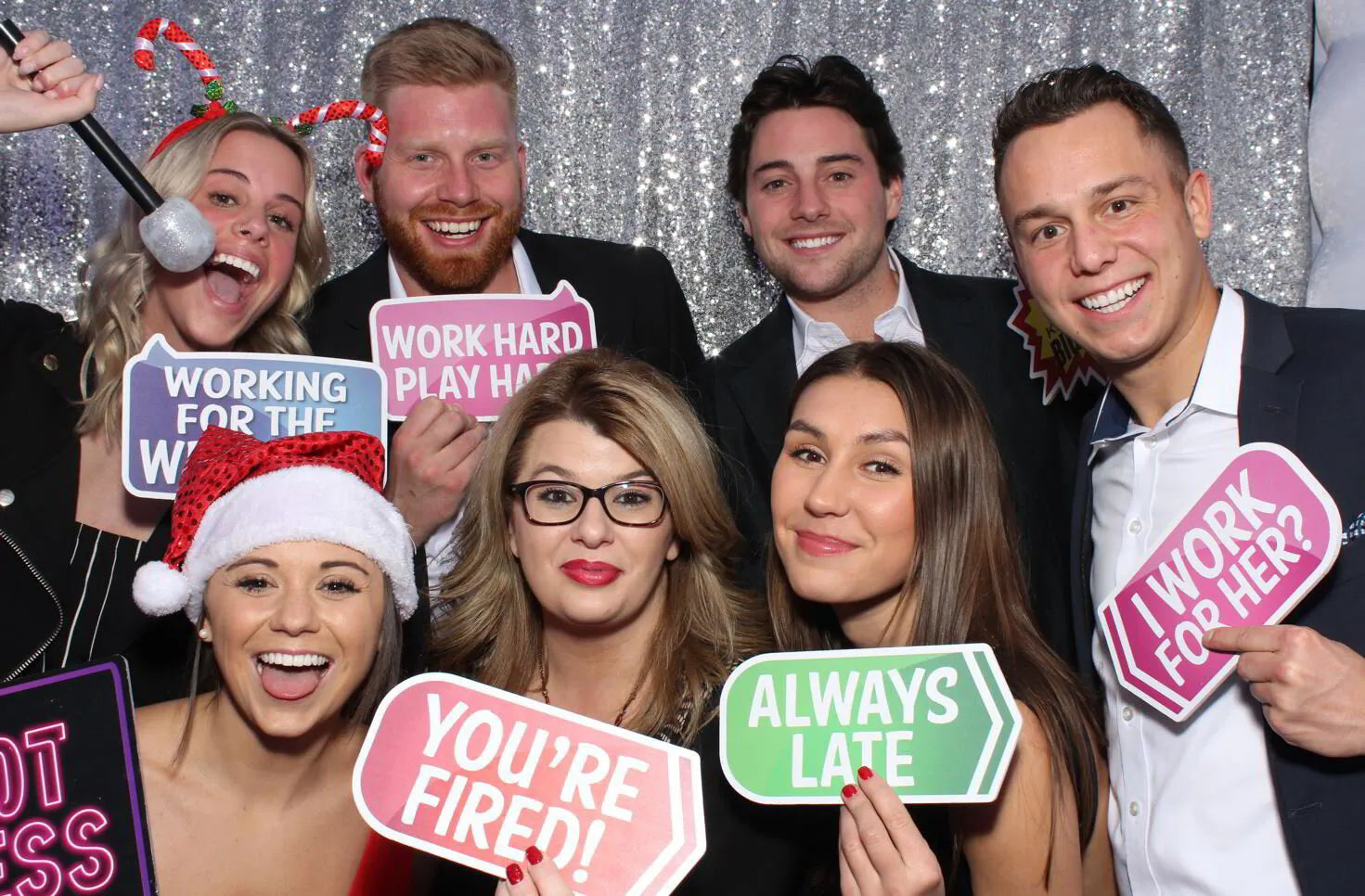 This Premium Vintage Selfie Pod Photobooth Will Bring Joy To Your Event