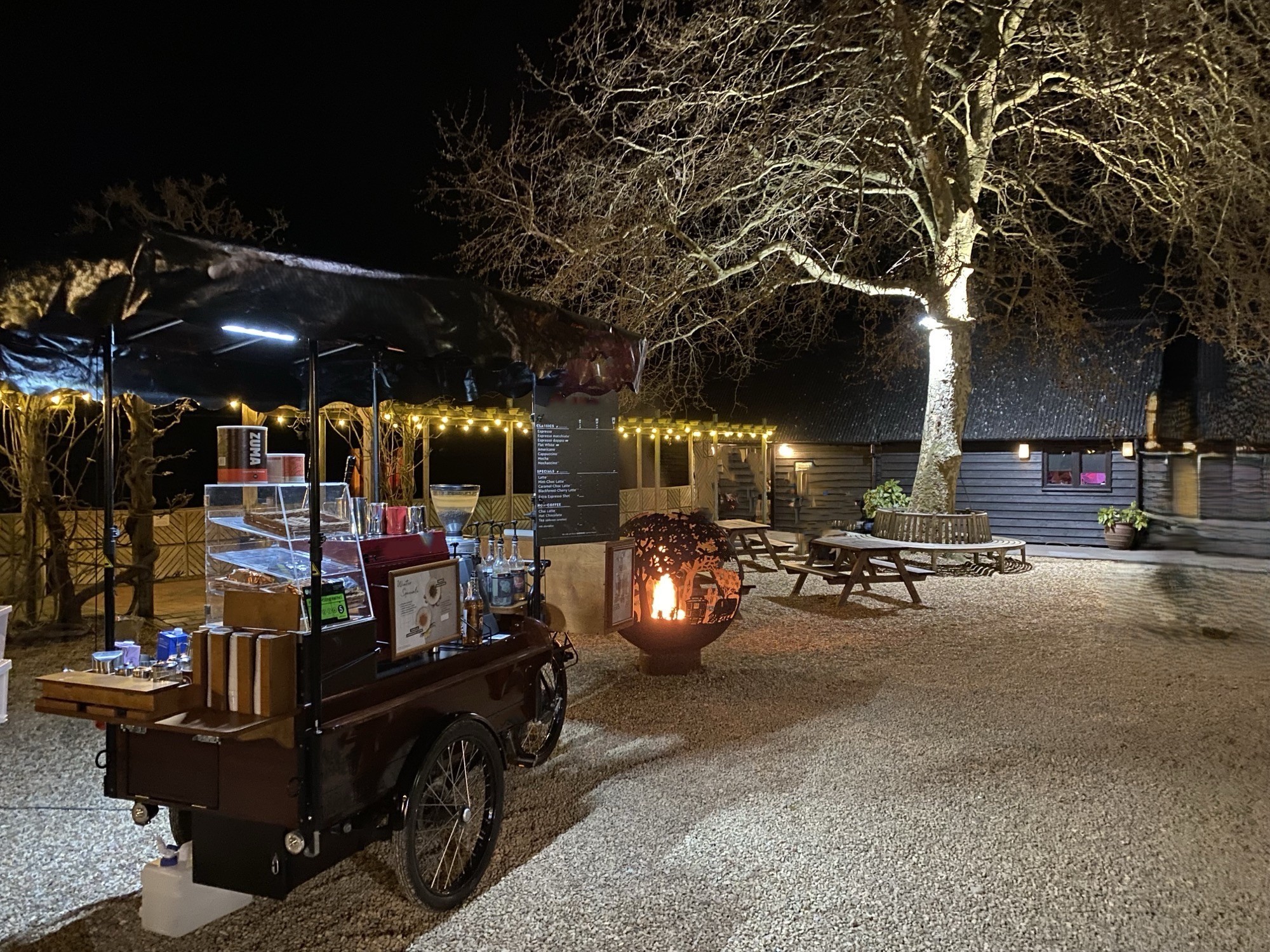 Barista-Served Organic Coffee from an Eye-Catching Coffee Bike