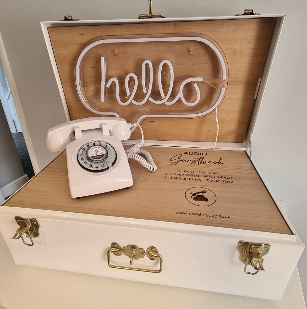 Audio Guestbook Leave A Message