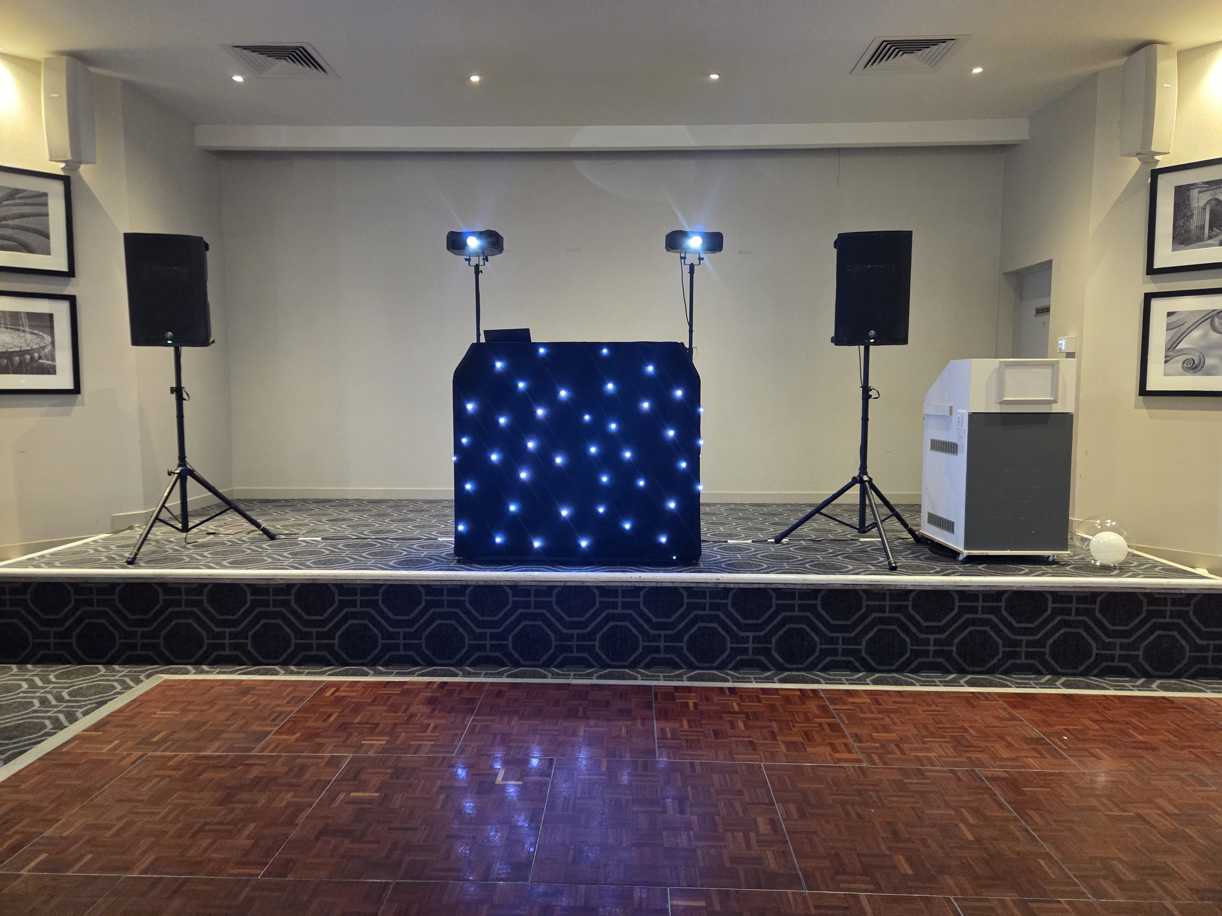 DJ Luke Wedding & Party DJ