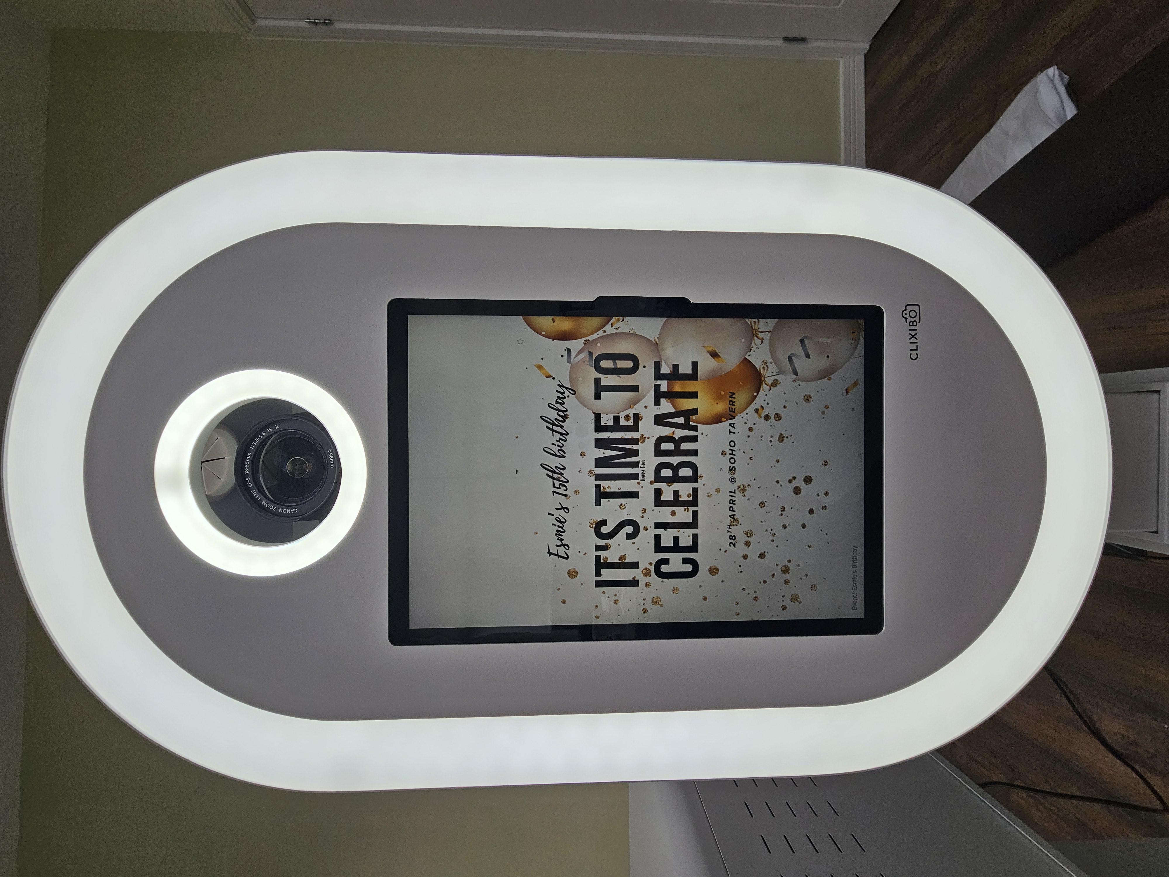Capture the Moment with Our State-of-the-Art Selfie Pod