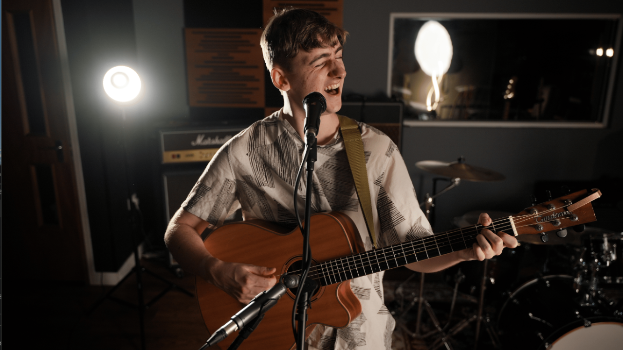 Pop & Rock Acoustic Cover Artist 🌟 Available For All Events