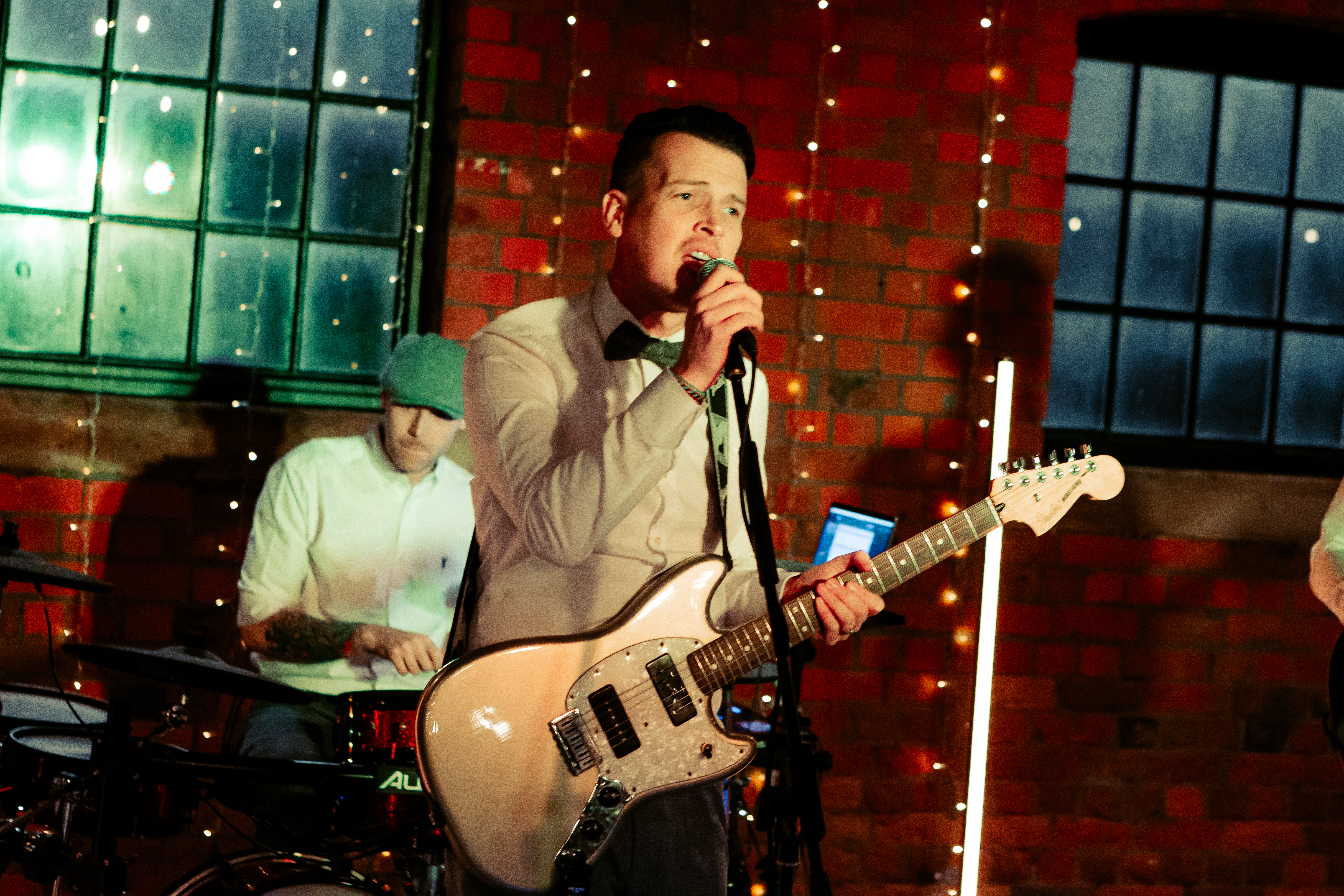 The Shindigs party band - Giving your party the energy it needs