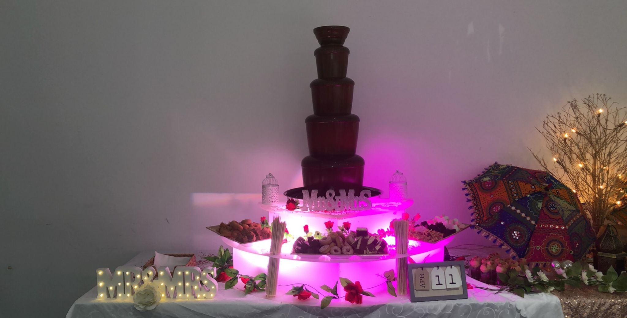 Flowing 5-Tier Fountain With Dips & Staff