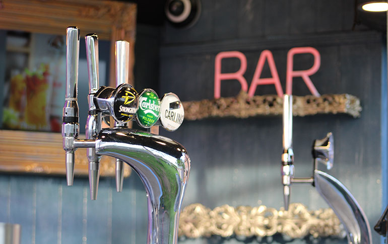 Vintage Fully Stocked Licensed Horse Trailer Bar