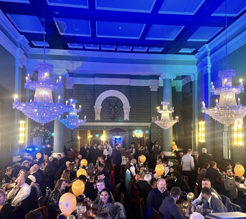 DJ Danny Bringing The Party To Your Event