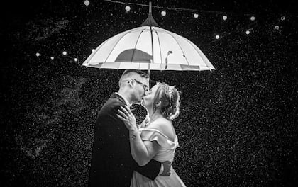 High Quality Wedding Photography - Contempary, Traditional and Natural