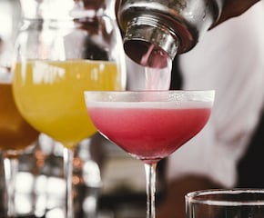 Superstar Cocktail Bartenders For Your Party/Event