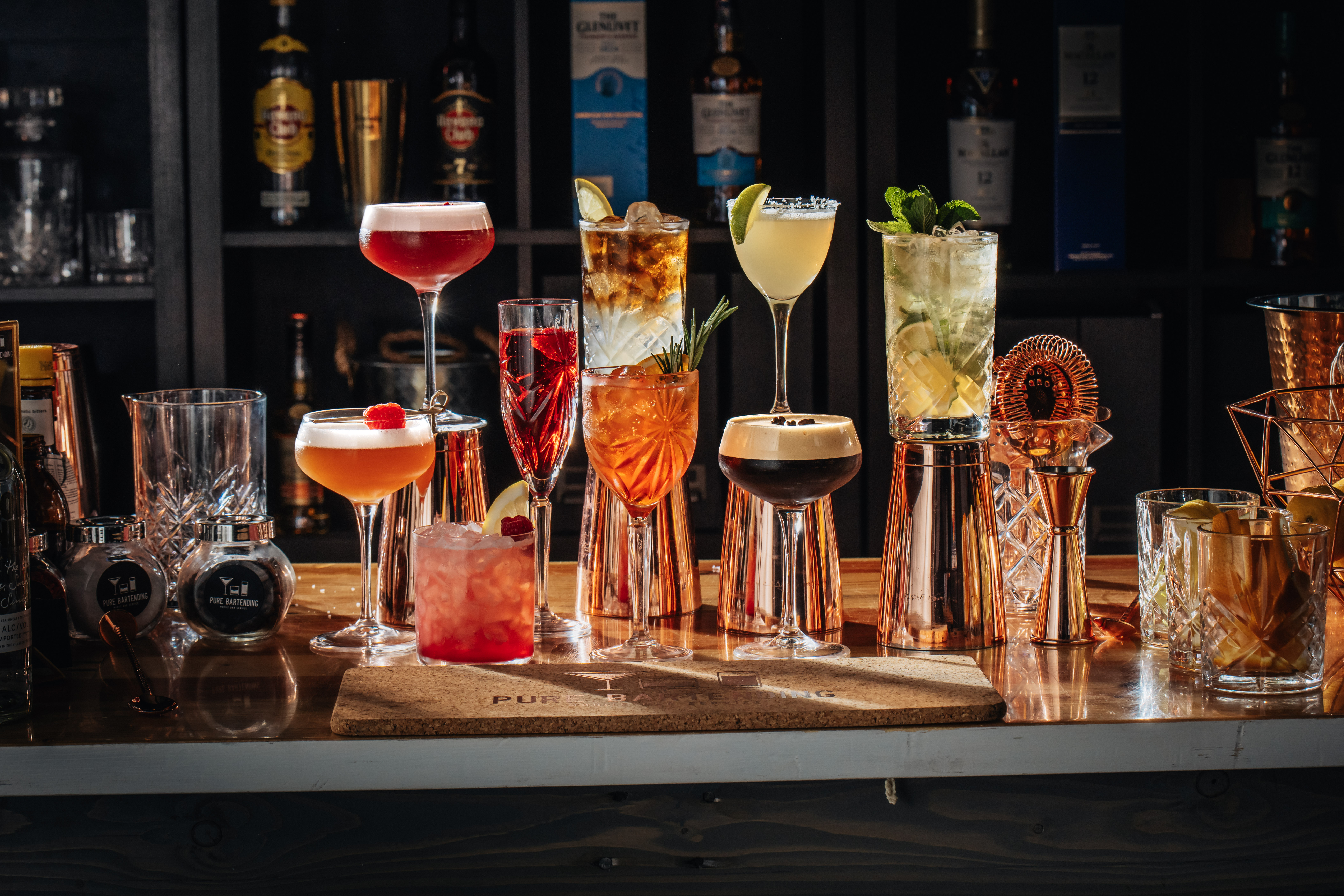 Cocktail Bartender Hire