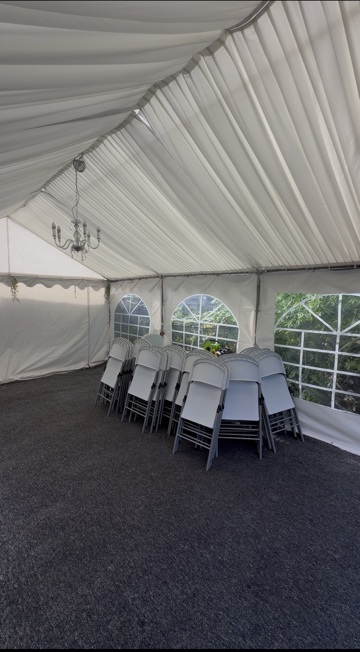 8m x 4m Luxury Draped Marquee - Furniture & Heating Included