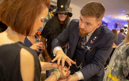 Liam Ball Elevates Your Event with World-Class Magic