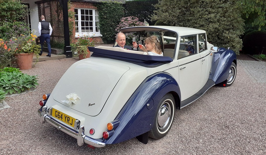 Vintage-Style Royale Windsor