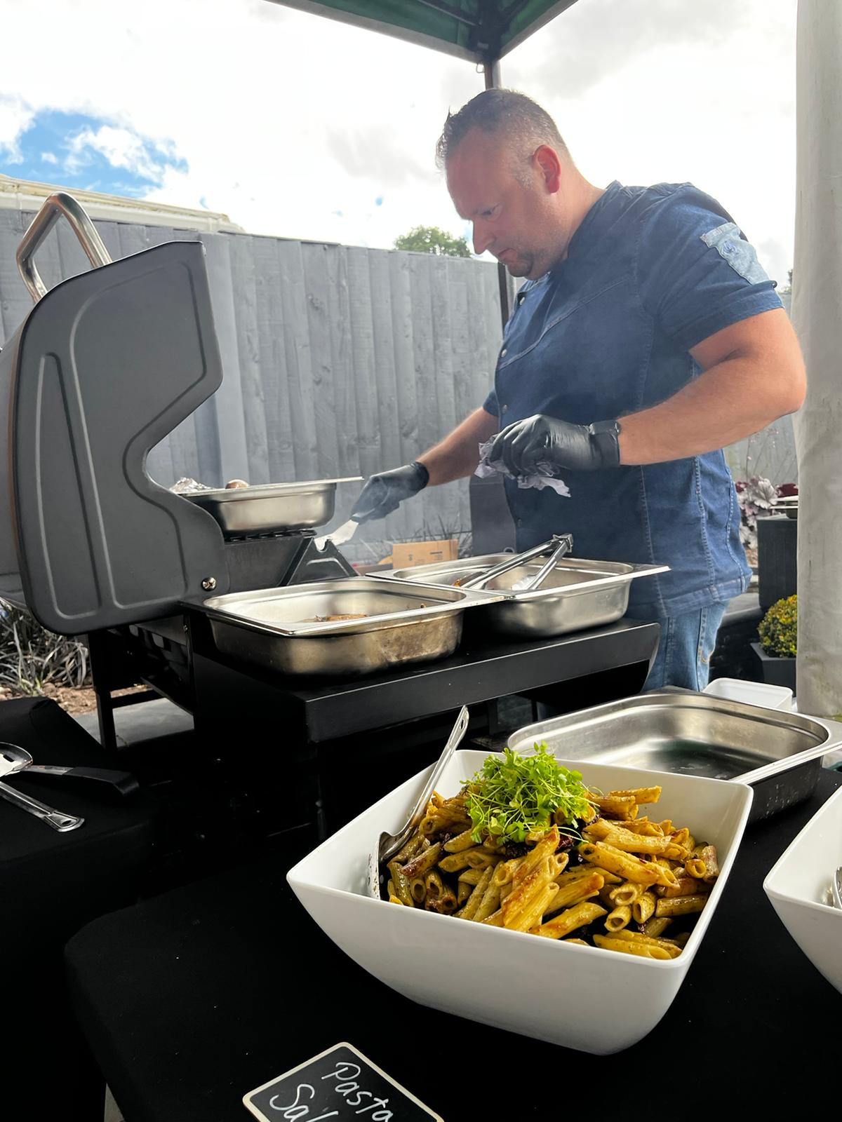Luxury BBQ Experience – Gourmet Grilled Meats, Fresh Salads & Live Cooking