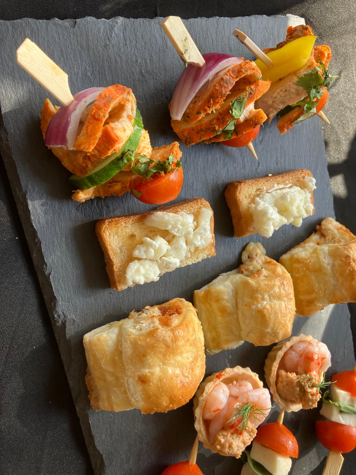 Exquisite Hot & Cold Bite-Size Canapés