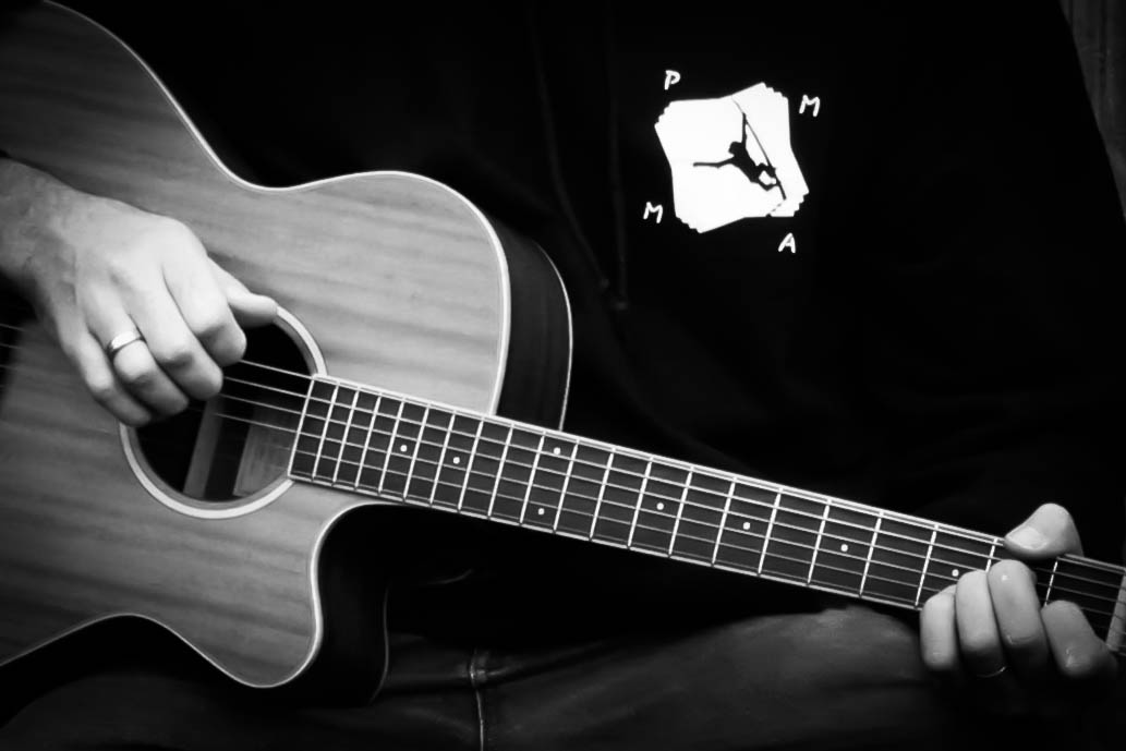 Solo Acoustic Covers with Pete Murray