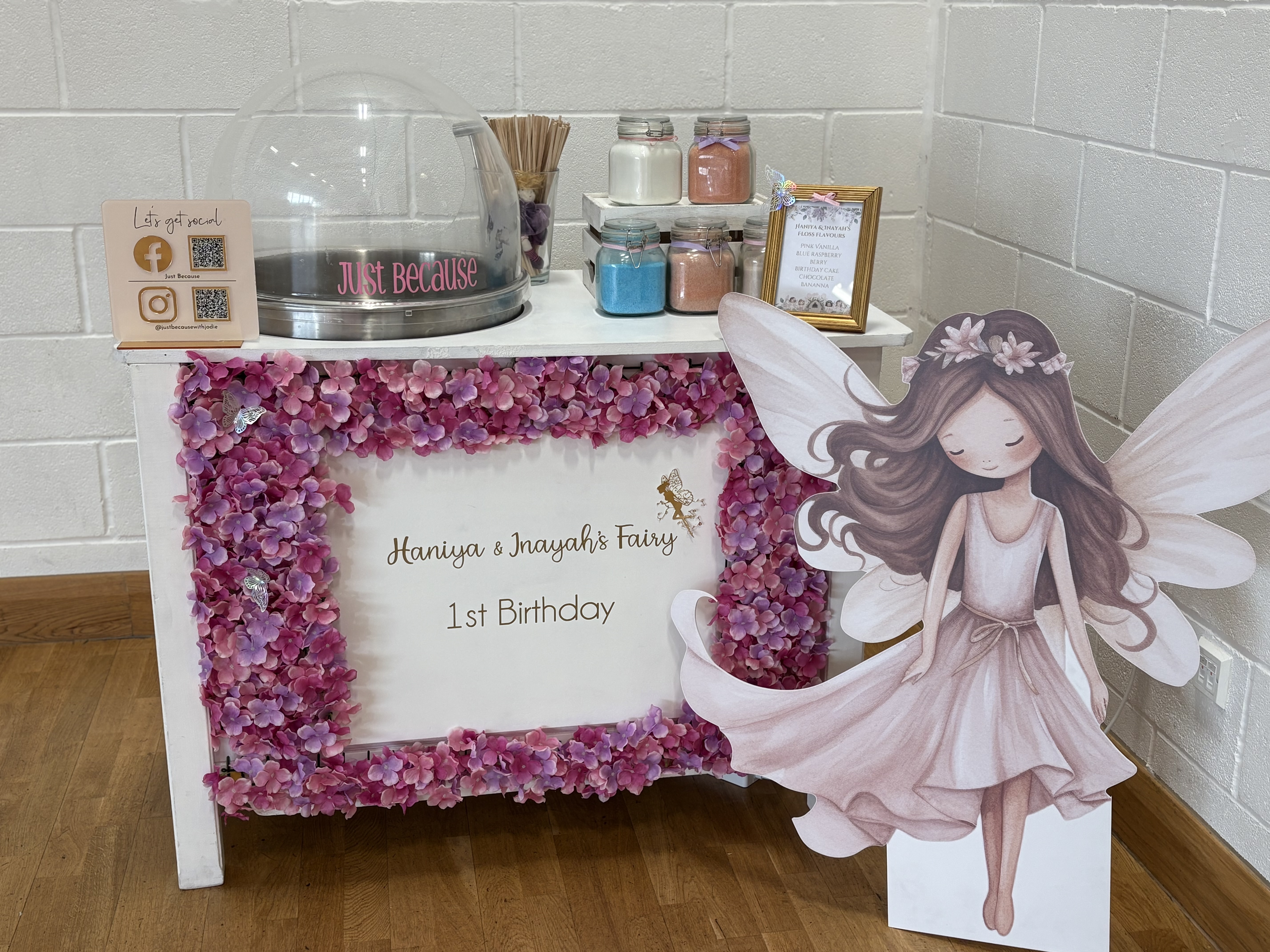 Freshly Made Candy Floss with 6 Different Flavours