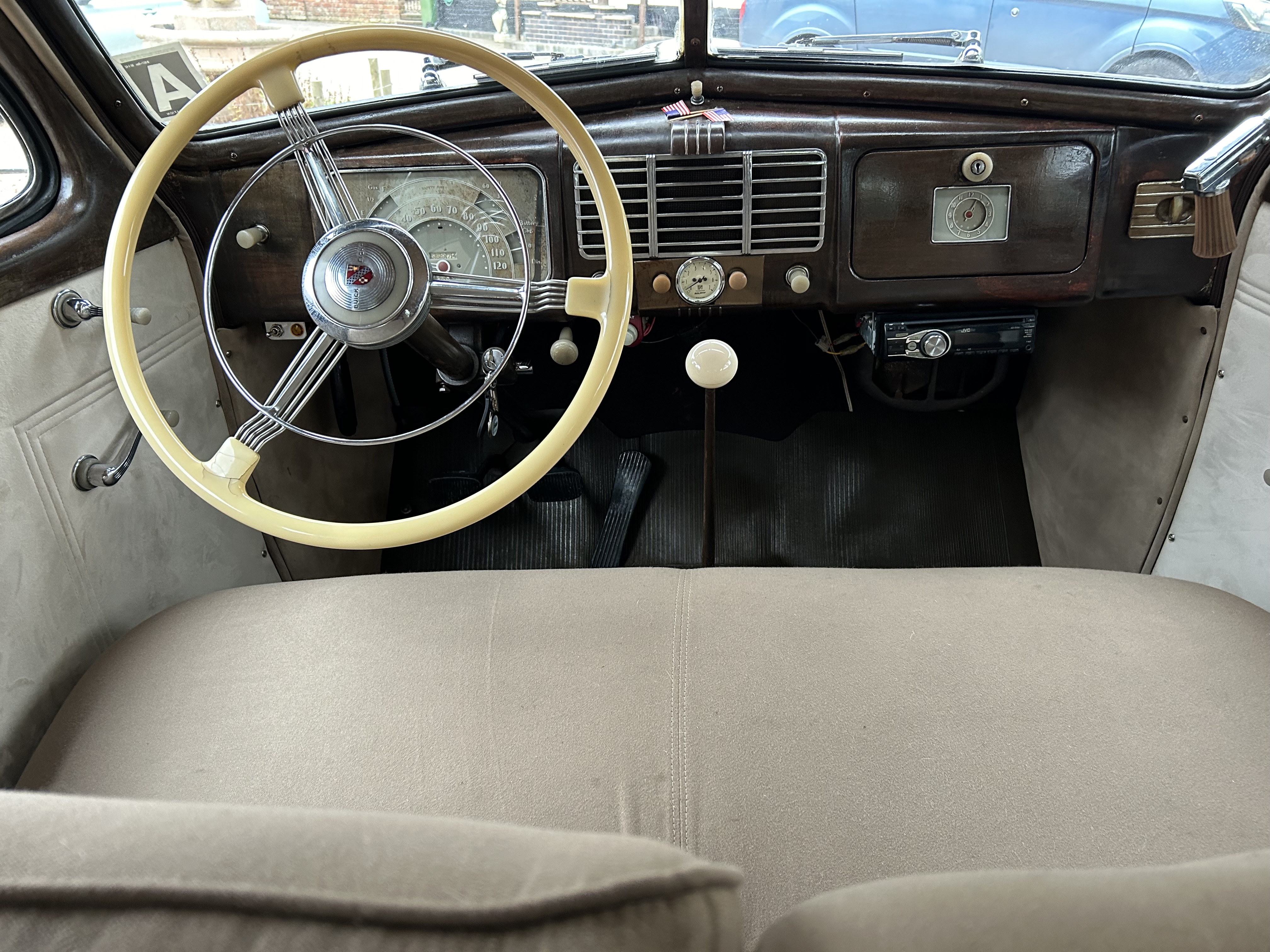 1930s Gangster-Style Coupe