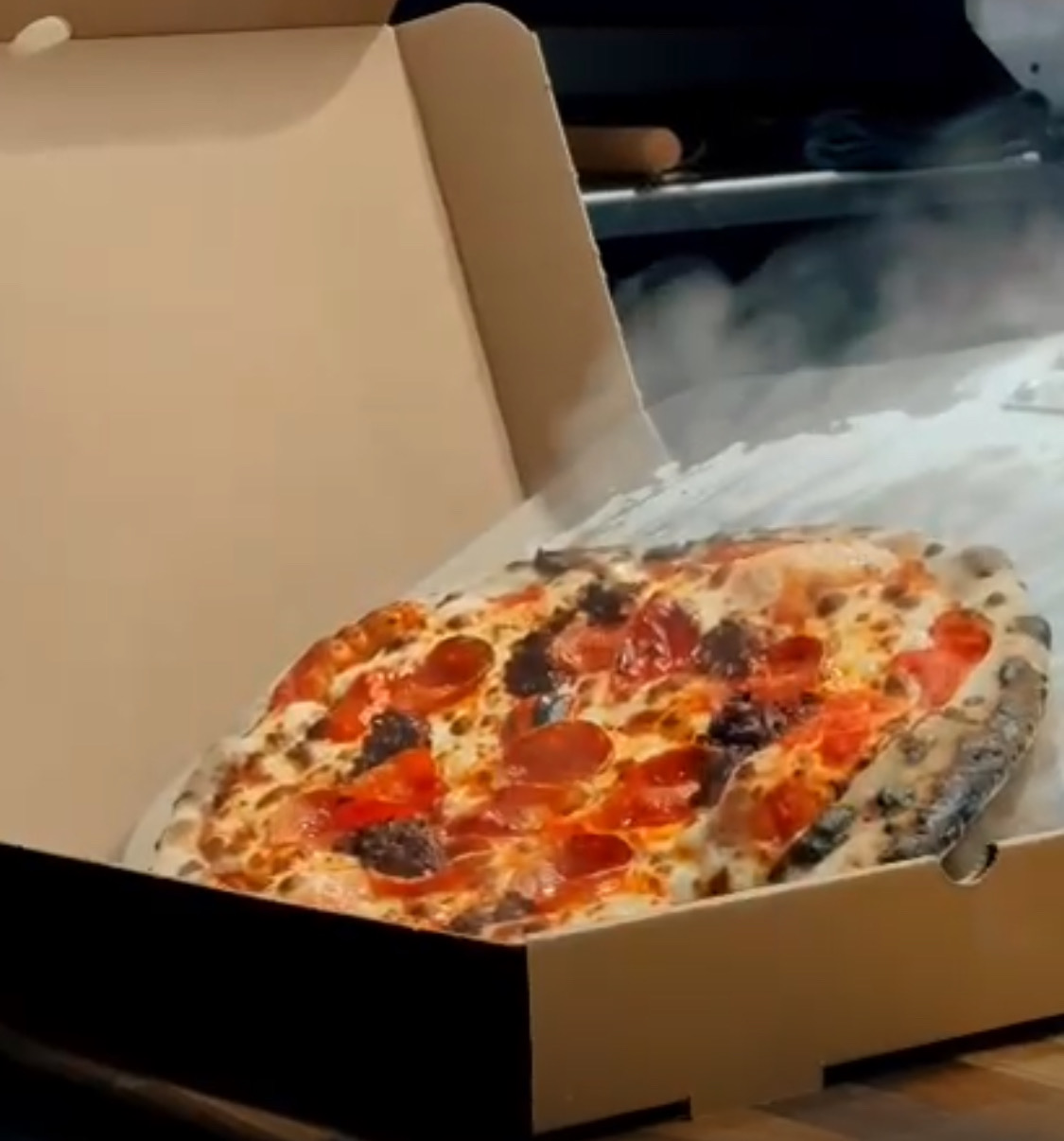 Woodfired Artisan Pizza Cooked Fresh With Love & A Bit Of Theatre