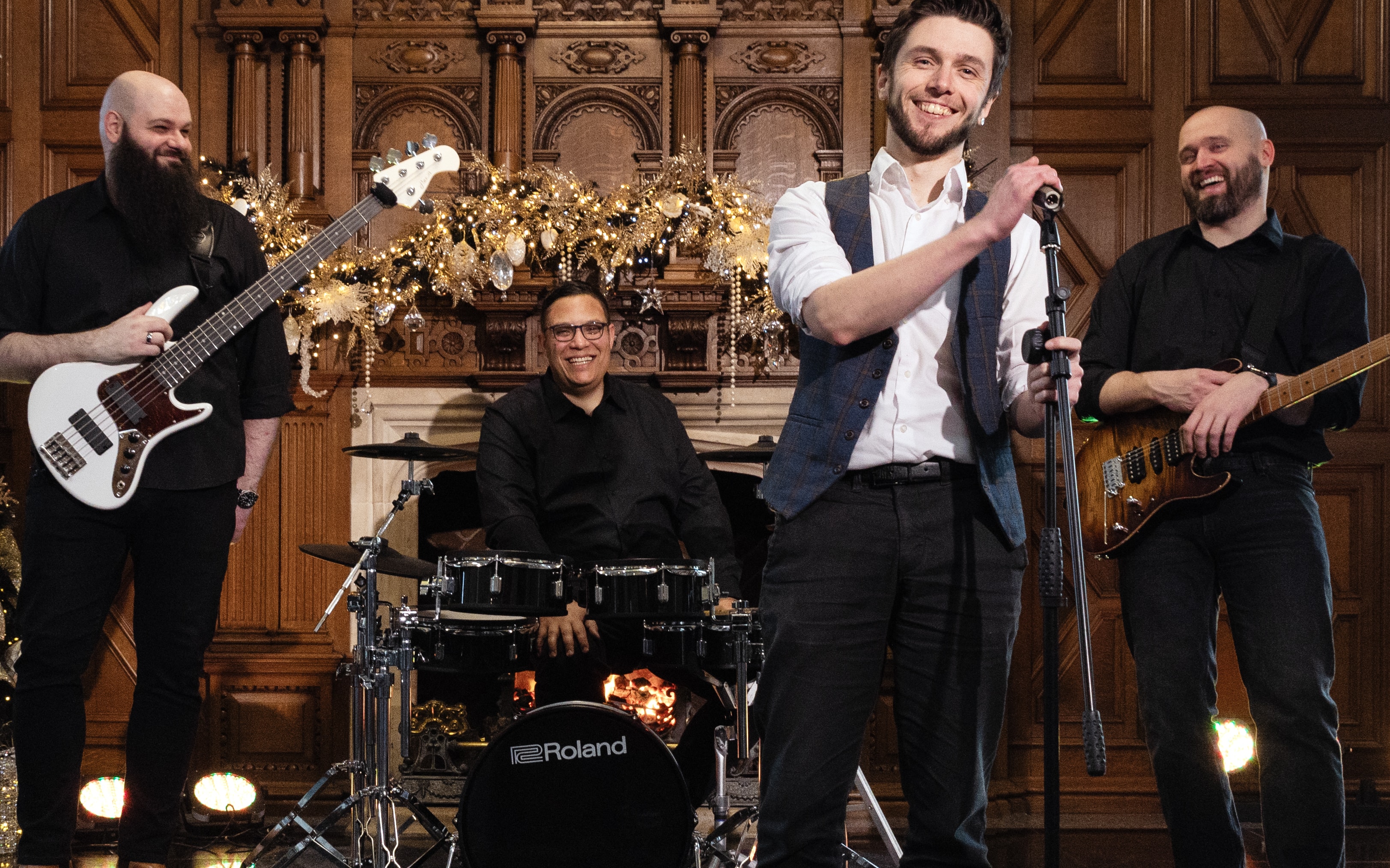 Live Wedding Bands For Hire in Edinburgh — Poptop UK